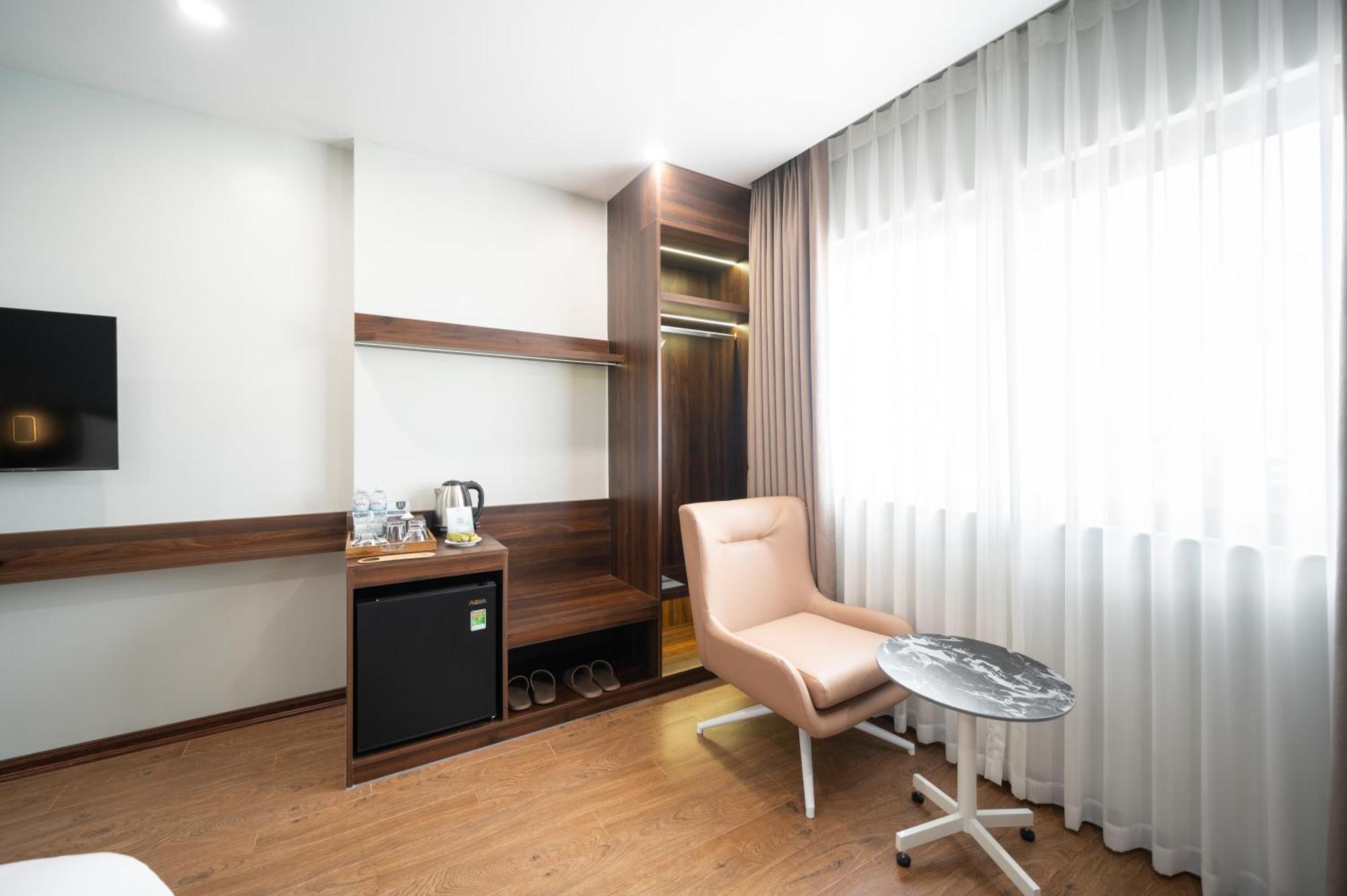Eden Hotel 2*